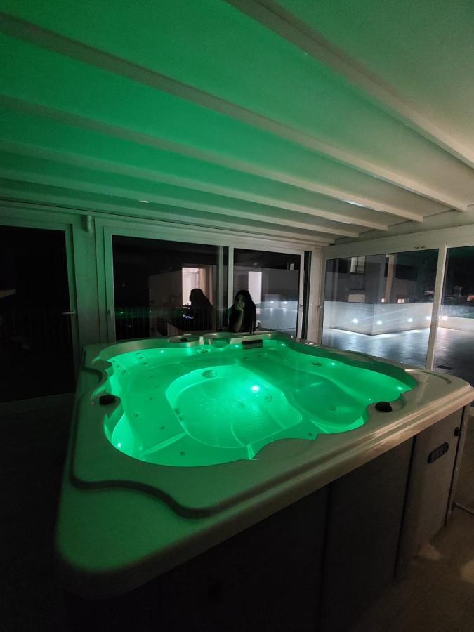 La Contessa Pool & Sea View Aparthotel ซานตา เตเรซา กัลลูรา ภายนอก รูปภาพ