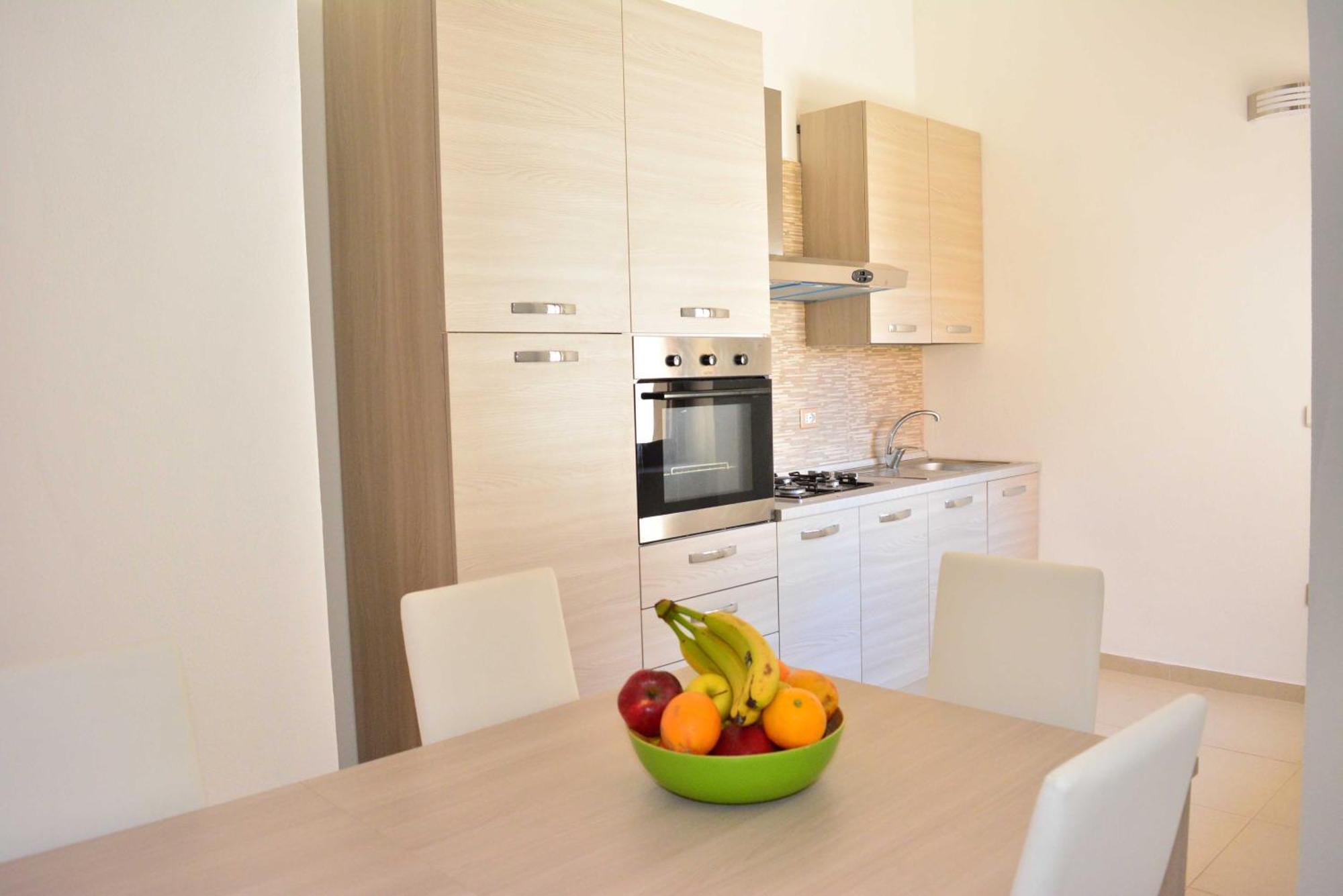 La Contessa Pool & Sea View Aparthotel ซานตา เตเรซา กัลลูรา ภายนอก รูปภาพ